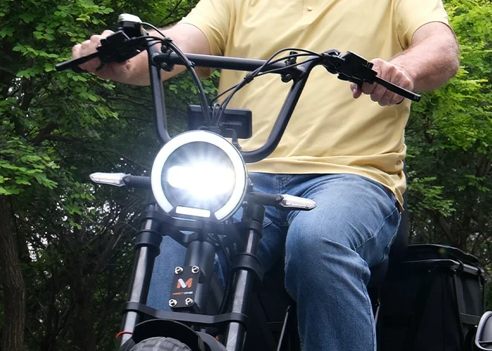 Meet One Tour β Dual-Motor, Dual-Battery Electric Trike