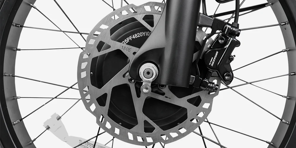 Meet One Tour – Dual-Motor, Dual-Battery AWD Electric Trike