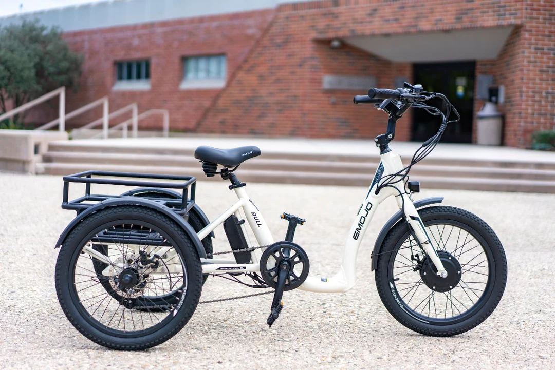 Emojo Bull – Low-Rider Electric Trike