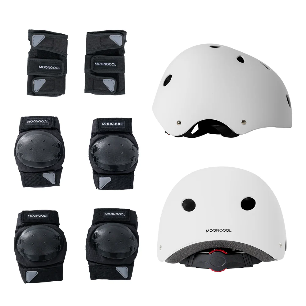 Mooncool Youth Protective Gear (Helmet + Pads Set)